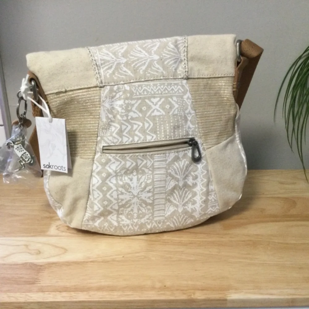 Sakroots Artist Circle Sand-Colored Canvas Crossbody Bag, NWT - Picture 2 of 7
